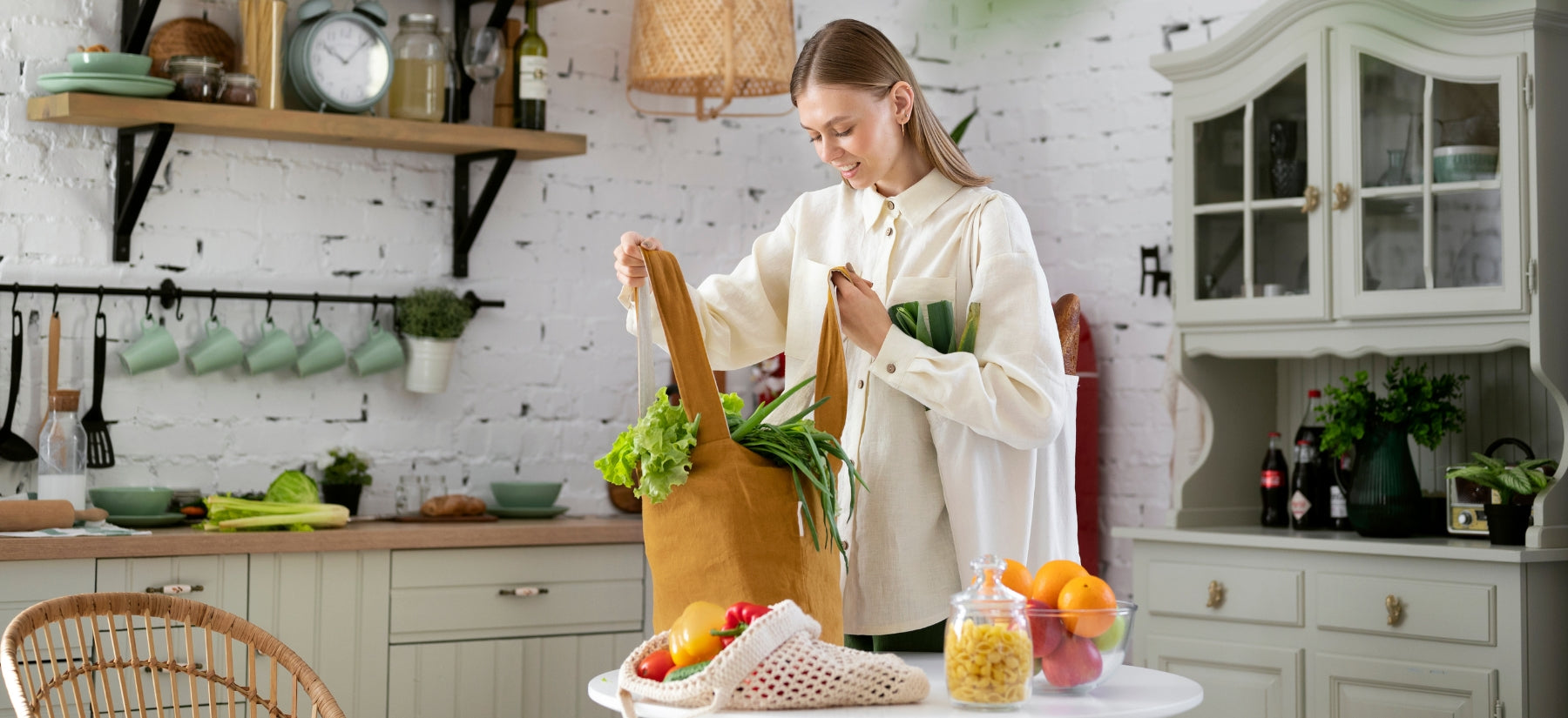 Smart Ways to Carry Shopping Bags Without Effort
